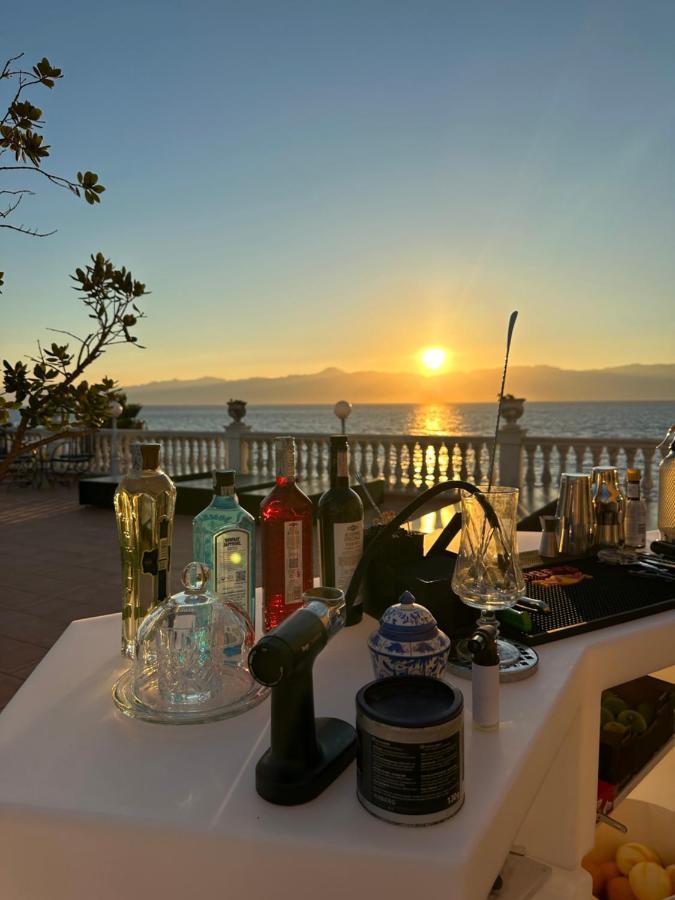 Hotel La Lampara Реджо-ди-Калабрия Экстерьер фото