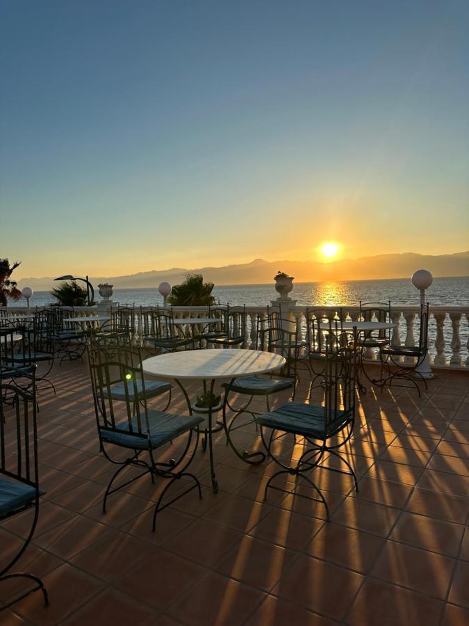 Hotel La Lampara Реджо-ди-Калабрия Экстерьер фото
